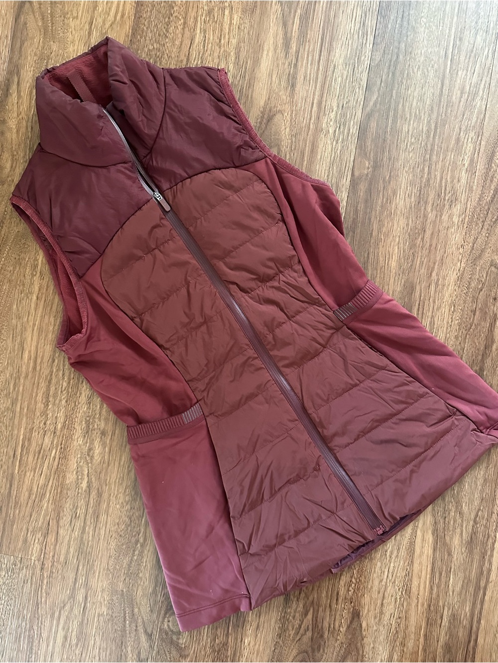 lululemon Down for It All Vest Quilted Puffer Vest in Burgundy Size 6